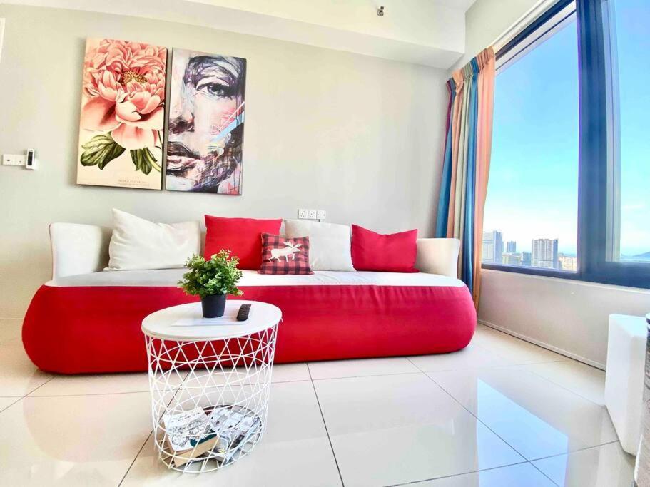 Tropicana 218 Macalister #Wondercolor #Infinity Pool #Georgetown #5Pax #2Br 2Bath #1King 1Queen 1Single #Quality Well Maintained #Private Host Exteriör bild